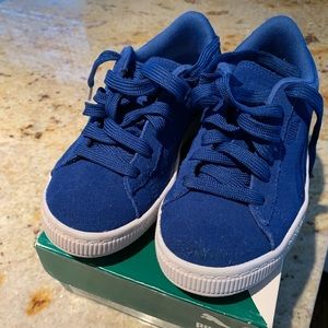 Puma Suede Classic Badge in True Blue color